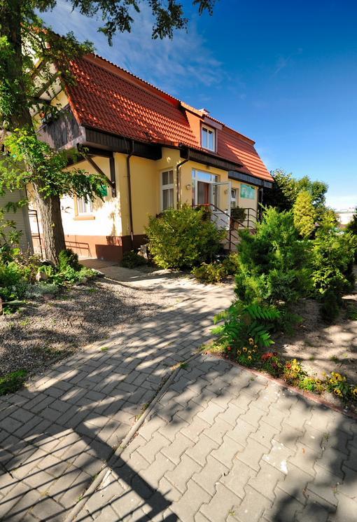 Bed and Breakfast Pensjonat Fala Ustronie Morskie Exterior foto